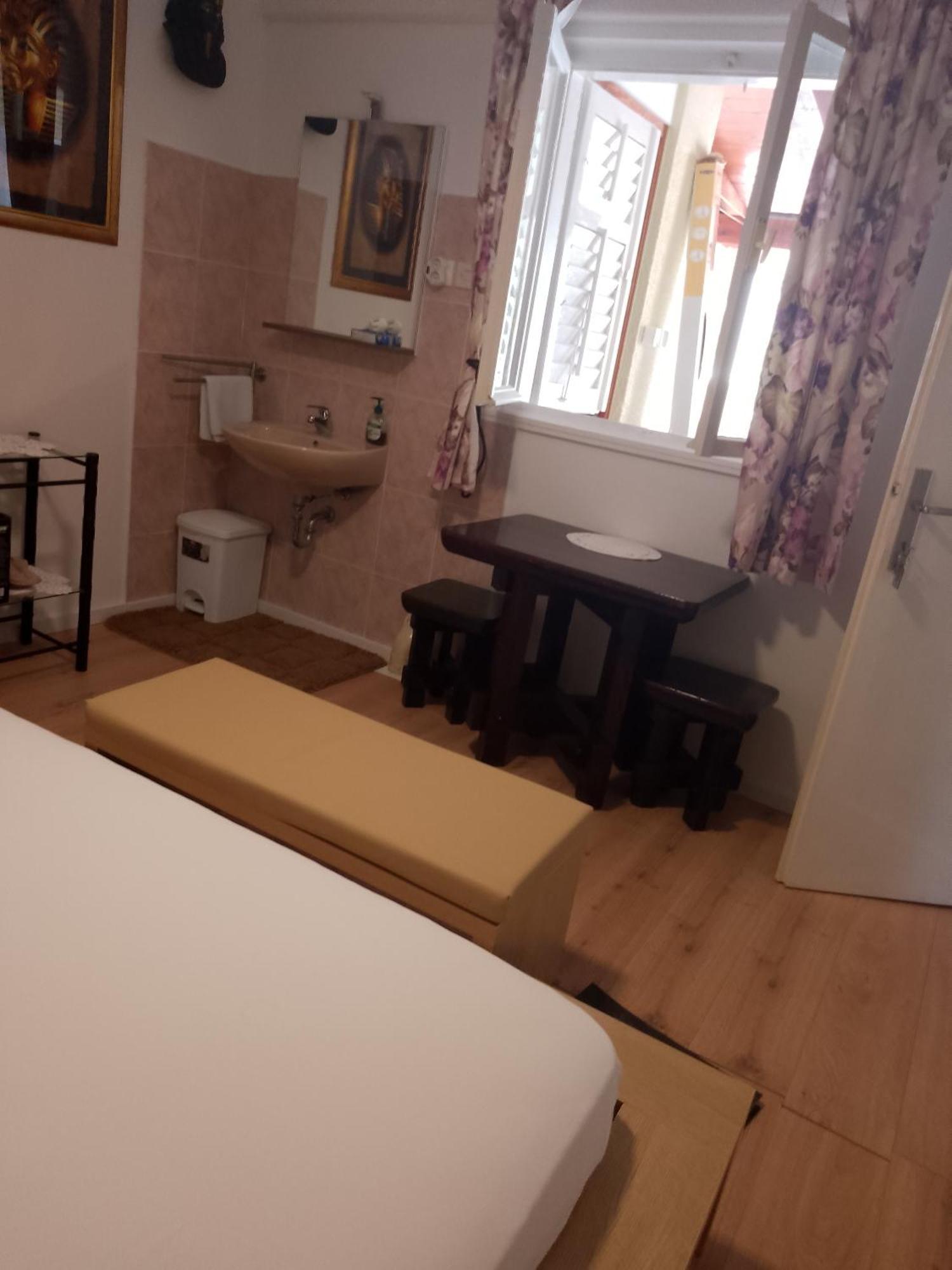 Rab-Centar Ξενοδοχείο Ραμπ Εξωτερικό φωτογραφία